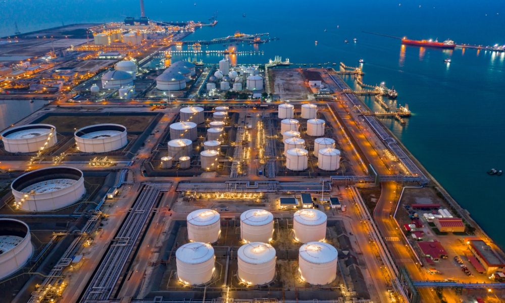 refinery tanks